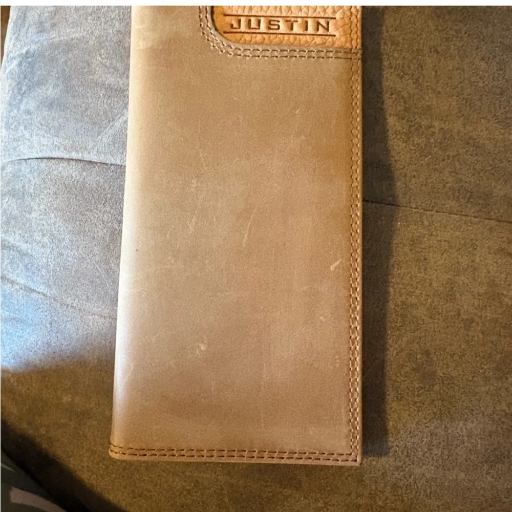 NWT Justin Boots brand Genuine Leather Rodeo Wallet NEW IN BOX